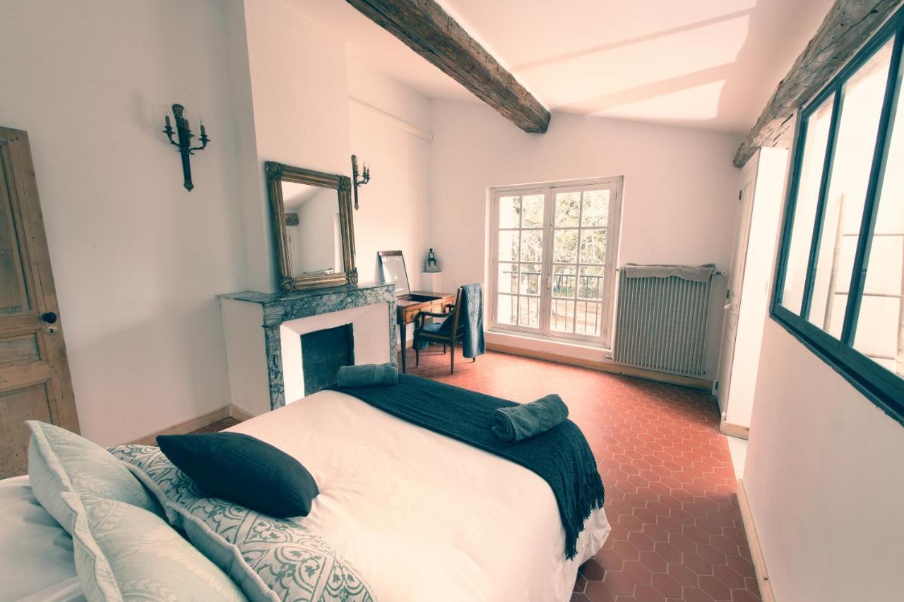مبيت وإفطار دْراجينْيا Chateau Saint-Esprit المظهر الخارجي الصورة