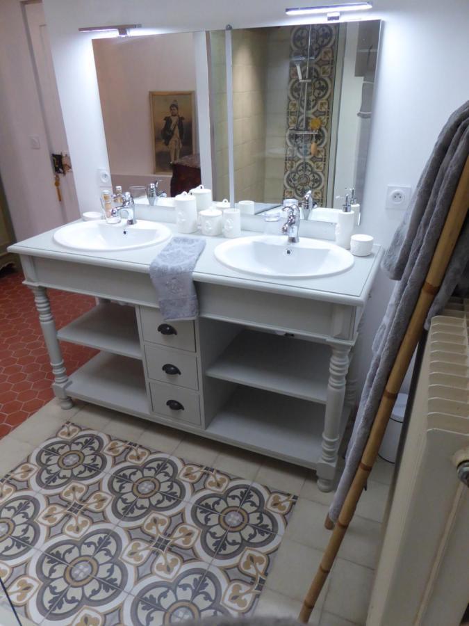 مبيت وإفطار دْراجينْيا Chateau Saint-Esprit المظهر الخارجي الصورة