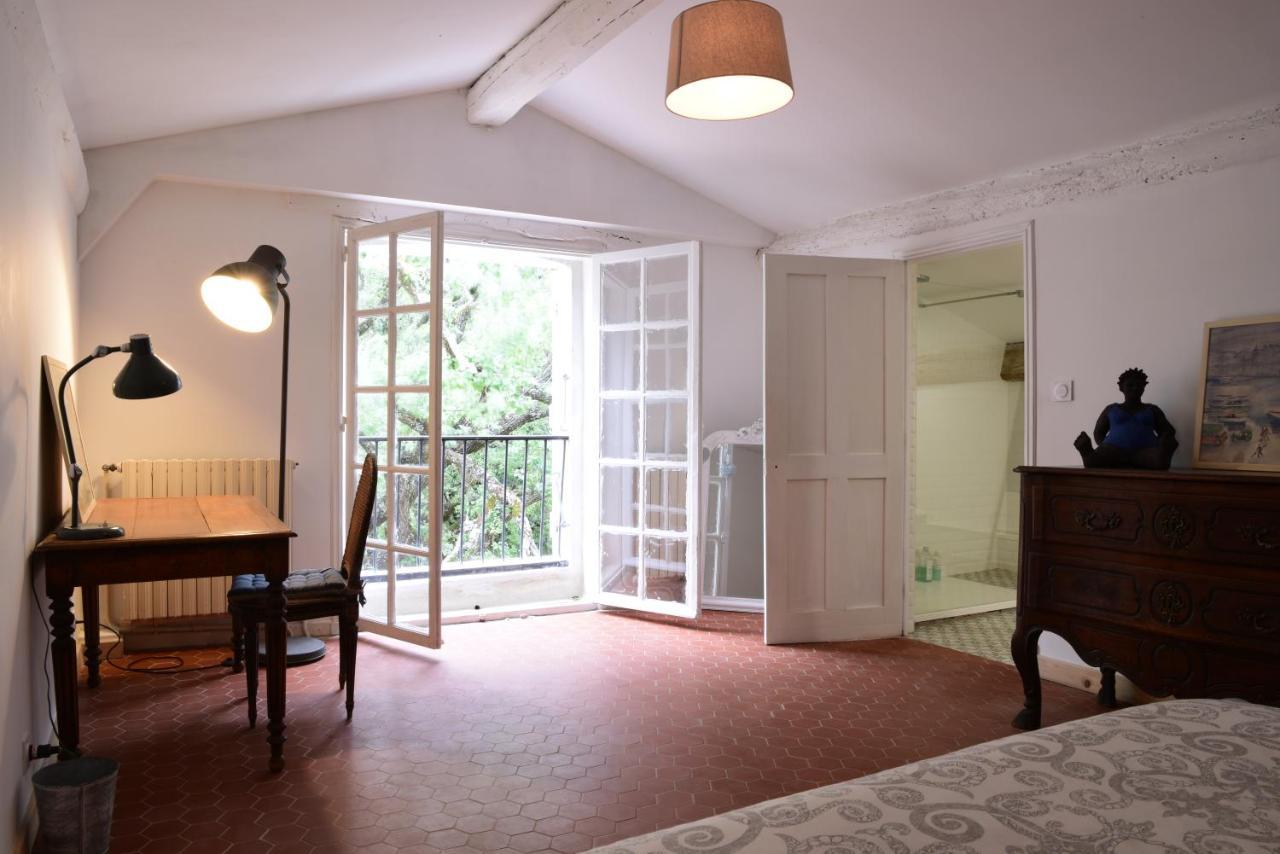مبيت وإفطار دْراجينْيا Chateau Saint-Esprit المظهر الخارجي الصورة